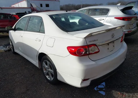 2011 Toyota Corolla S из США, поврежденный, VIN 2T1BU4EE5BC560193